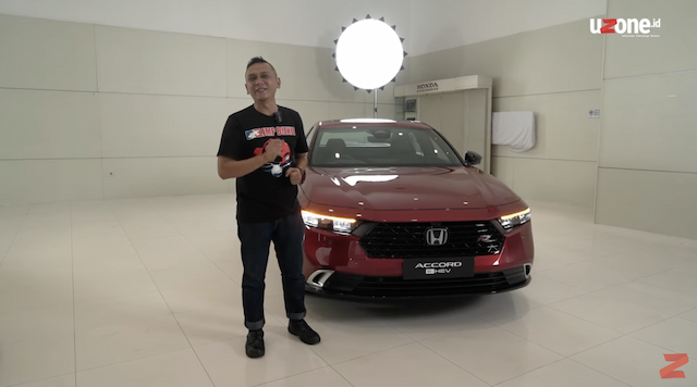VIDEO: Tampang Honda Accord RS Hybrid dari Dekat