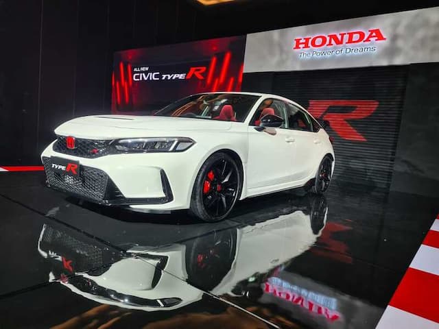 Honda Civic Terkencang Hadir di Indonesia Seharga Rp1,3 Miliar
