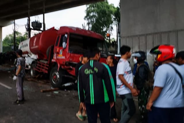 Kecelakaan Maut Truk Pertamina di Cibubur, Diduga Rem Blong