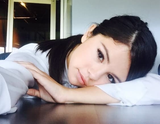 Selena Gomez Hapus Aplikasi Instagram 