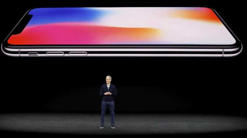 CEO Apple Bantah Anggapan iPhone Hanya untuk Orang Berduit 