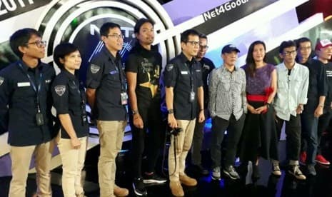 Robin Thicke dan Jonas Blue Ramaikan Indonesian Choice Awards 2017