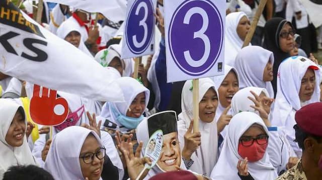 Ribut Agus SBY dan Ahok Dimanfaatkan Anies Baswedan