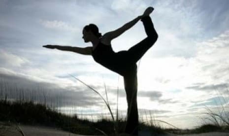 5 Manfaat Yoga untuk Kesehatan Jantung