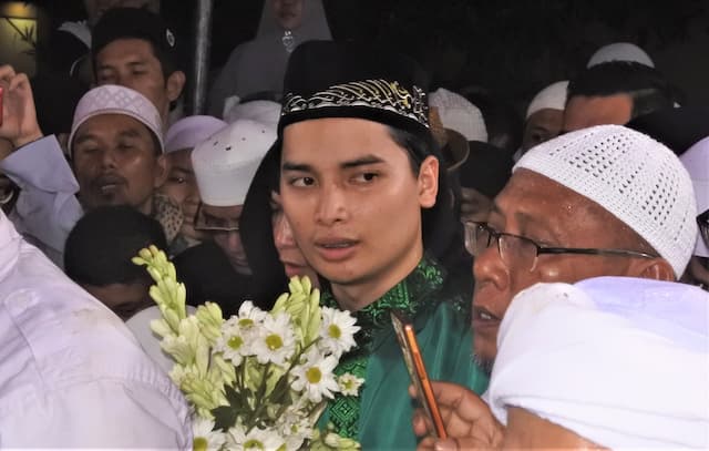  Cerita Ustaz Arifin Ilham Minta Putranya Nikah di Usia 17 Tahun