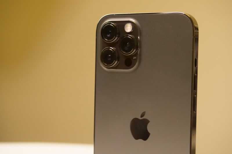 Survei: iPhone 13 Kurang Laku di Kalangan Android User