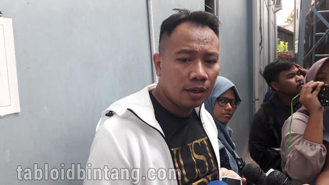 45 Hari Pacaran, Vicky Prasetyo Ungkap Alasan Putus dengan Anggia Chan