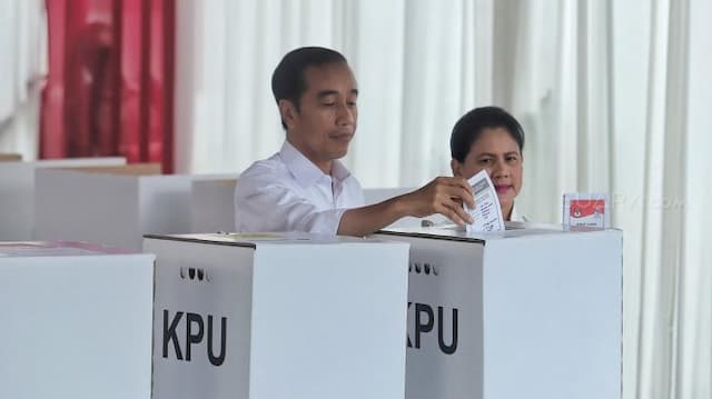 Presiden Jokowi: Petugas Pemilu yang Gugur Pejuang Demokrasi
