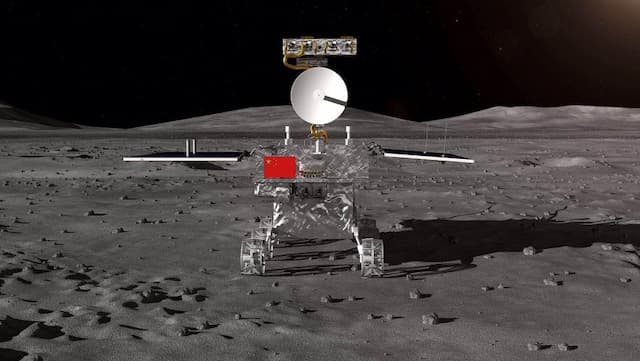 Badan Antariksa China Tampilkan Foto Sisi Jauh Bulan yang Misterius