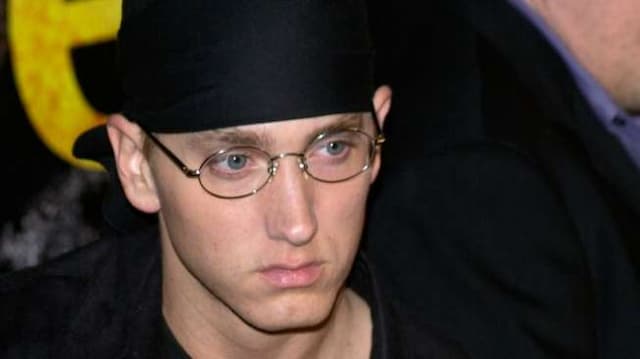 Gaya Busana Putri Eminem yang Bikin Melotot