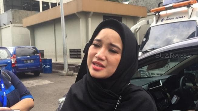 Chacha Frederica Tak Diundang ke Acara Tunangan Jessica Iskandar, Ada Apa?