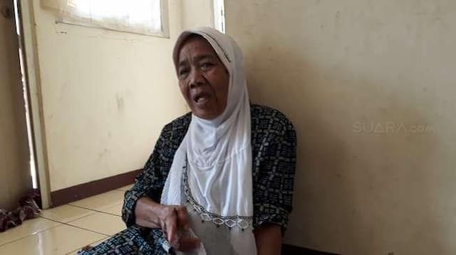 Kisah Nenek Mimi Sebatang Kara Diselamatkan Jokowi dan Ahok