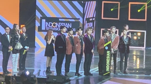Dapat Penghargaan Spesial di Panggung ITA 2019, NCT 127: Ini Berkat Fans