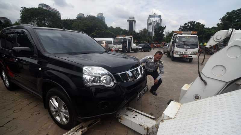 Pemilik Kendaraan di DKI Jakarta Wajib Punya Garasi